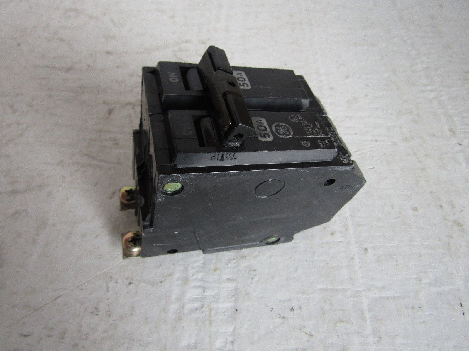GE GENERAL ELECTRIC THQB22050 2 POLE 50 AMP 240 VOLT BOLT ON CIRCUIT BREAKER Powered Electric